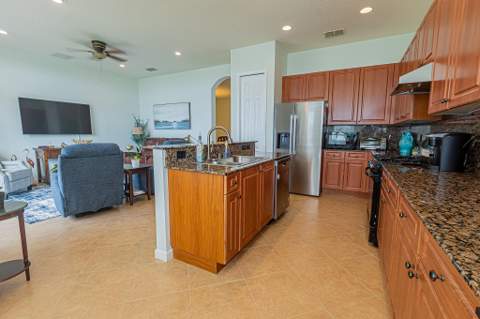 11621 SW Mountain Ash Circle, Port St. Lucie FL - photo 9 of 66