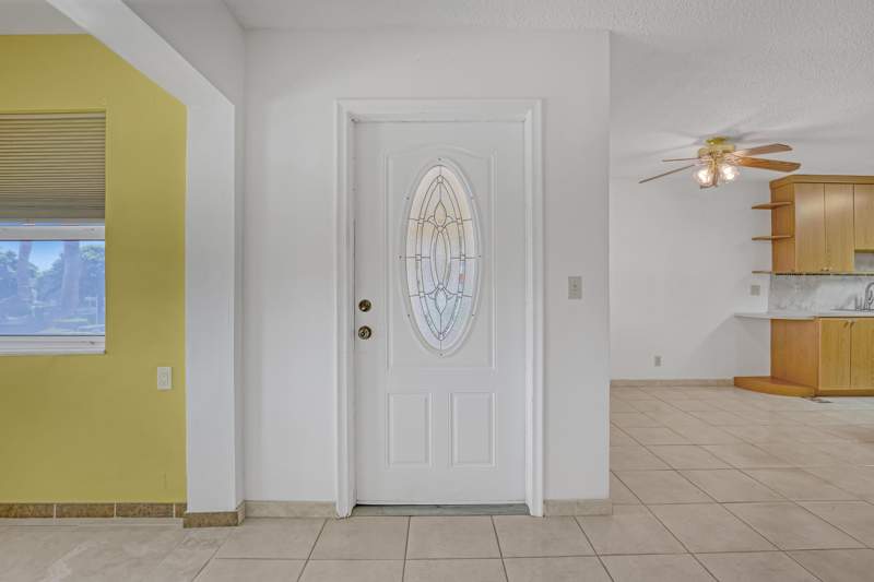 1 bedroom Condominium at 122 Stratford I, Stratford Condominium, West Palm Beach — photo 4