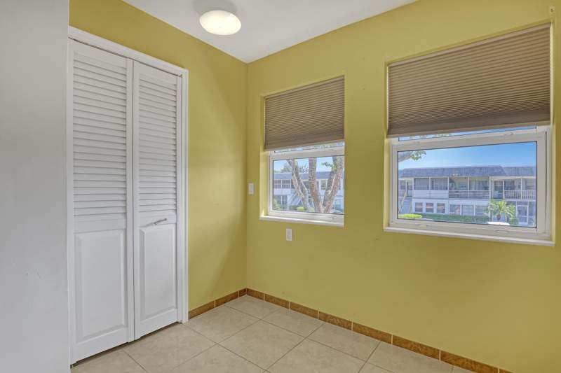 1 bedroom Condominium at 122 Stratford I, Stratford Condominium, West Palm Beach — photo 5