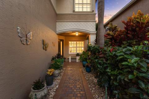 11552 Ponywalk Trail, Boynton Beach FL - photo 7 of 51