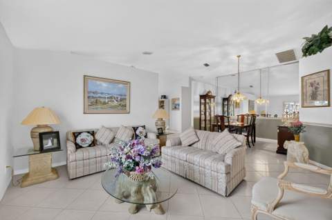827 NW Greenwich Court, Port St. Lucie FL - photo 6 of 63