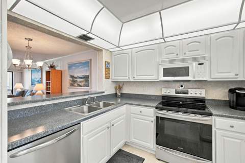 7400 S Ocean Drive #802, Jensen Beach FL - photo 19 of 54