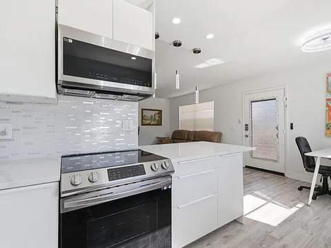 193 Burgundy #193, Delray Beach FL - photo 9 of 19