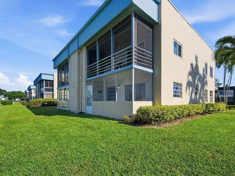 193 Burgundy #193, Delray Beach FL - photo 15 of 19