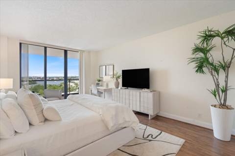 1300 S Ocean Boulevard #705, Pompano Beach FL - photo 13 of 40