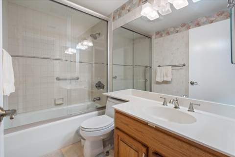 1300 S Ocean Boulevard #705, Pompano Beach FL - photo 20 of 40