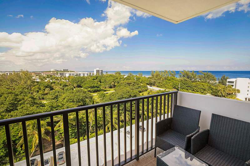 2 bedroom Condominium at 2121 N Ocean Boulevard #1004E, Boca Towers Condo Portion, Boca Raton — photo 4