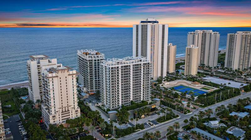 2 bedroom Condominium at 3100 N Ocean Drive #P1602, Amrit Ocean Resort 2 Condo, Riviera Beach — photo 4