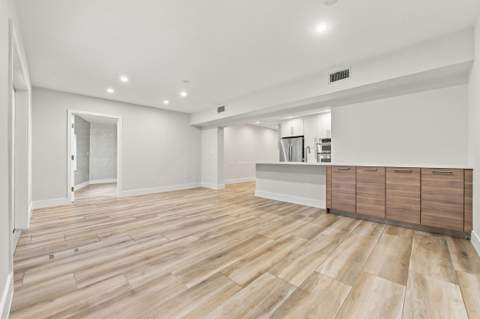 722 SW 16th Court, Fort Lauderdale FL - photo 11 of 42