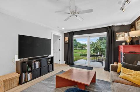 8900 Warwick Drive, Boca Raton FL - photo 11 of 49
