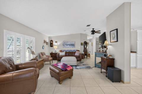 9065 SW Chevy Circle, Stuart FL - photo 10 of 36