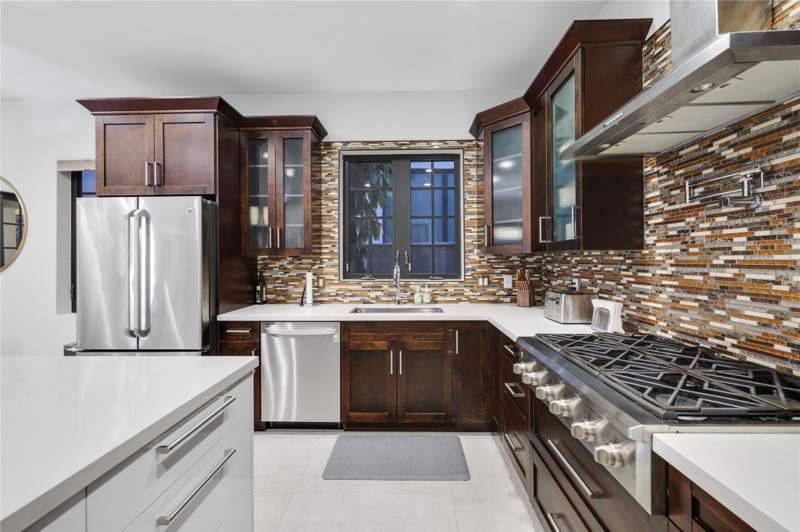4 bedroom Single Family Residence at 1404 SE 2nd Court, Colee Hammock, Fort Lauderdale — photo 5