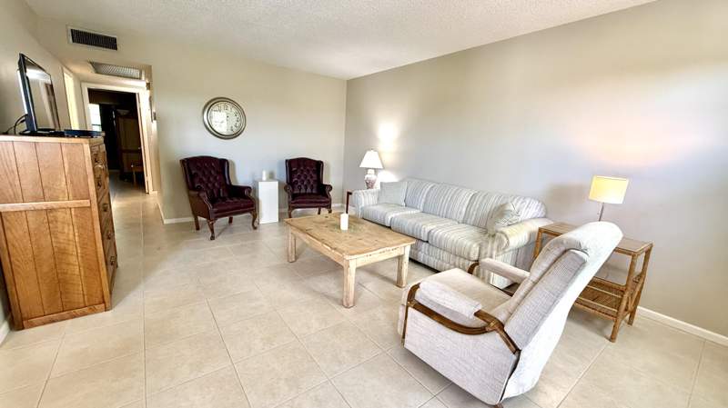 2 bedroom Condominium at 4075 Newport Q Drive, Newport Q Condo, Deerfield Beach — photo 3