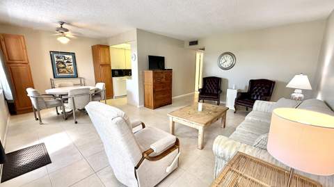 4075 Newport Q Drive, Deerfield Beach FL - photo 6 of 64