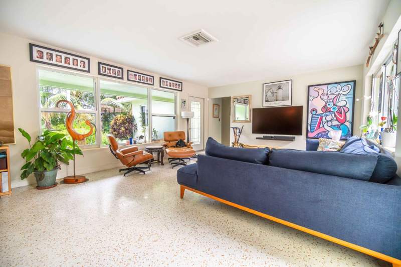 3 bedroom Single Family Residence at 218 NE 2nd Place, Poinciana Pk Amen Pl Blks 4 5, Dania Beach — photo 3