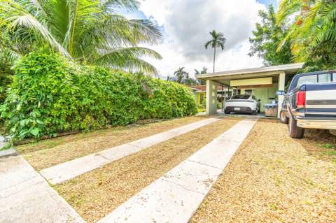 218 NE 2nd Place, Dania Beach FL - photo 15 of 26