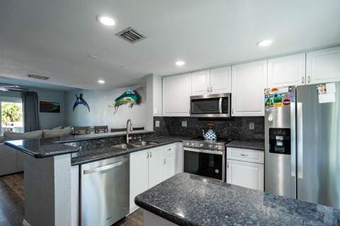 2803 NE 15th Street #2803, Pompano Beach FL - photo 7 of 38