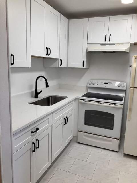 6 Kingswood A, West Palm Beach FL - photo 9 of 27