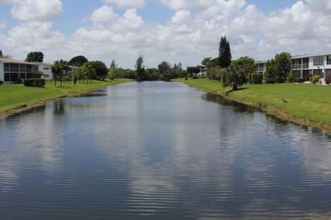 6 Kingswood A, West Palm Beach FL - photo 20 of 27