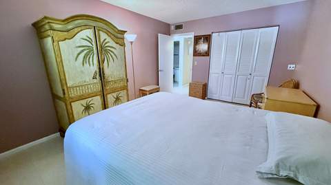 4075 Newport Q Drive, Deerfield Beach FL - photo 19 of 64
