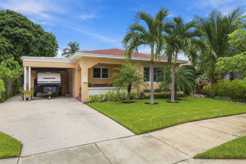 2 bedroom Single Family Residence at 330 Cornell Drive, College Park, Lake Worth Beach — photo 2