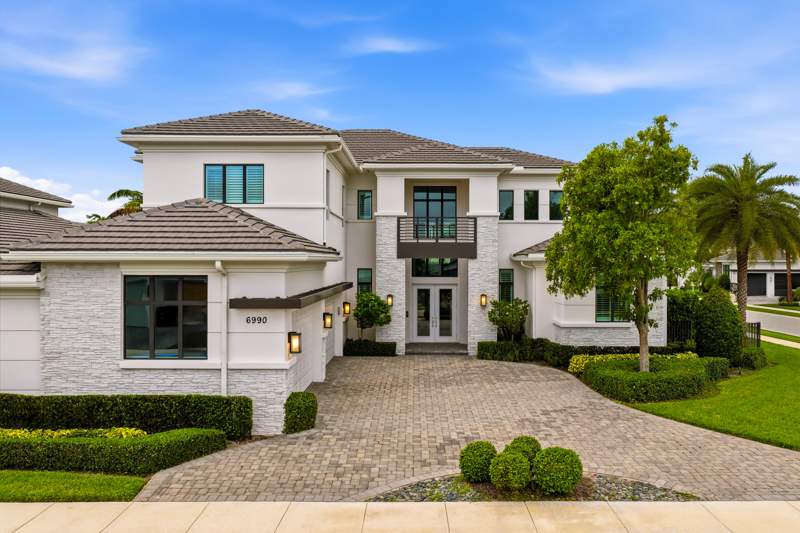 6 bedroom Single Family Residence at 6990 NW 27th Avenue, Royal Palm Polo Plat, Boca Raton — photo 2