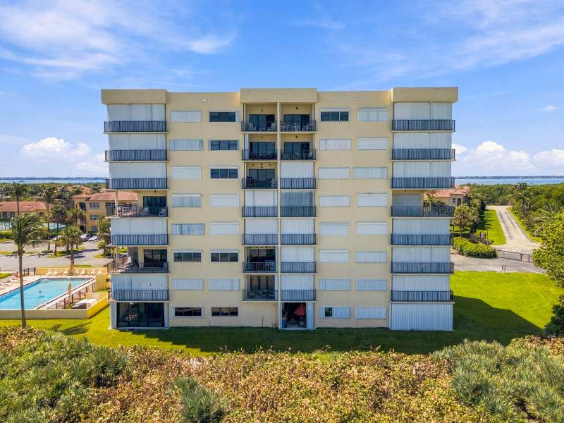 2 bedroom Condominium at 7400 S Ocean Drive #E-802, Sand Dollar Shores, Jensen Beach — photo 4