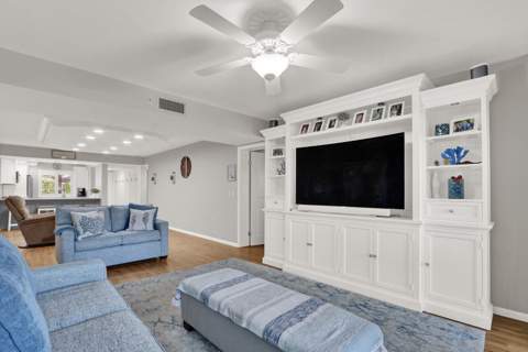 701 Seafarer Circle #105, Jupiter FL - photo 6 of 26