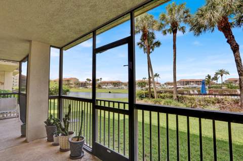 701 Seafarer Circle #105, Jupiter FL - photo 20 of 26