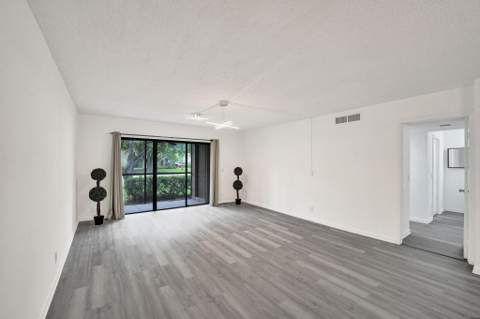 310 Lakeview Drive #105, Weston FL - photo 13 of 45