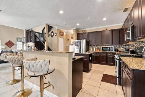 10342 Old Winston Court, Lake Worth FL - photo 8 of 28