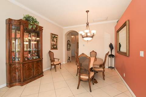 320 NW Millpond Lane, Port St. Lucie FL - photo 8 of 45