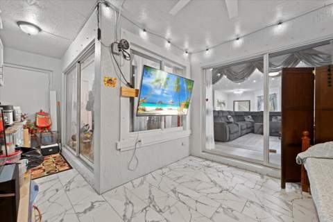 7108 Hawks Nest Terrace, Riviera Beach FL - photo 12 of 47