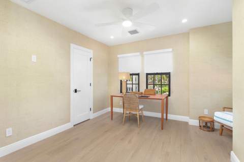 237 Monroe Drive, West Palm Beach FL - photo 24 of 27