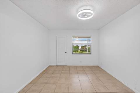 4028 Hythe B, Boca Raton FL - photo 8 of 108