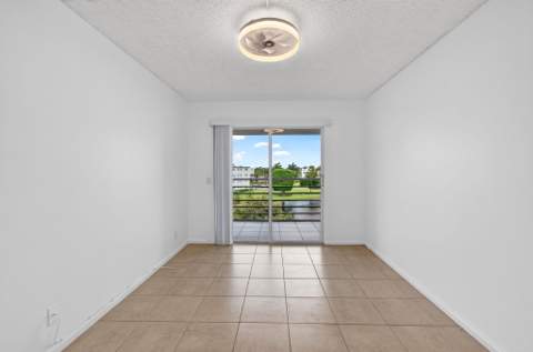 4028 Hythe B, Boca Raton FL - photo 10 of 108