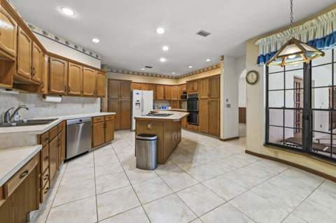 627 Marginal Road, West Palm Beach FL - photo 19 of 49