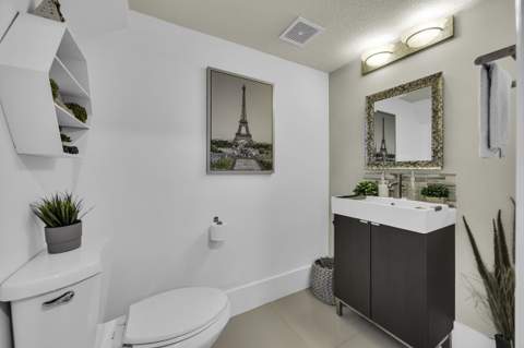 5933 Manchester Way #5933, Tamarac FL - photo 7 of 34