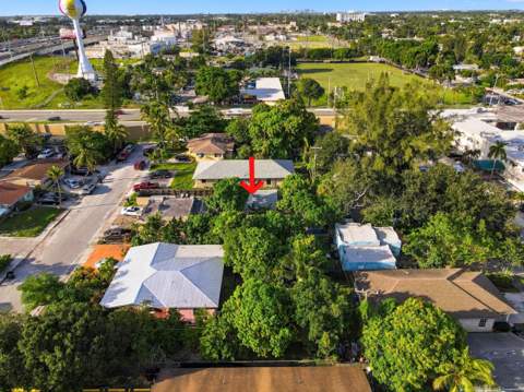 618 S Pine Street #B, Lake Worth Beach FL - photo 22 of 28