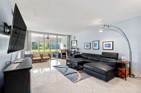 3151 S Palm Aire Drive #108, Pompano Beach FL - photo 6 of 39