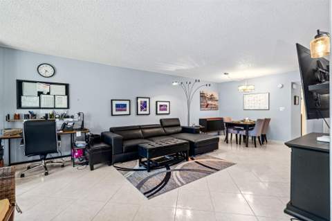 3151 S Palm Aire Drive #108, Pompano Beach FL - photo 7 of 39