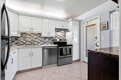 3151 S Palm Aire Drive #108, Pompano Beach FL - photo 11 of 39