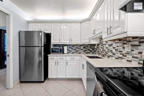 3151 S Palm Aire Drive #108, Pompano Beach FL - photo 12 of 39