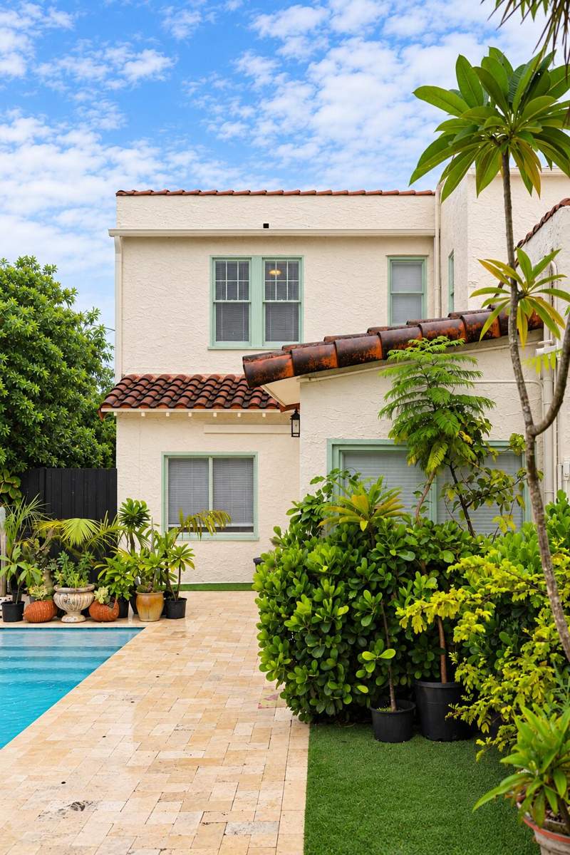 6 bedroom Single Family Residence at 234 E Greenwood Drive, Southland Park, West Palm Beach — photo 3
