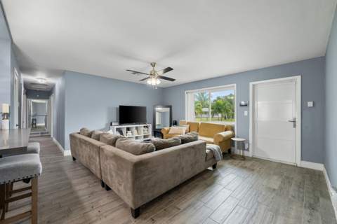 3767 SW 16th Court, Fort Lauderdale FL - photo 7 of 25