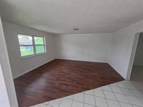 1216 Giller Avenue, Mangonia Park FL - photo 6 of 16