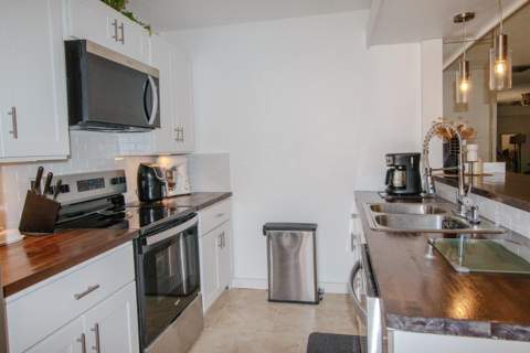 606 6th Way, West Palm Beach FL - photo 13 of 35
