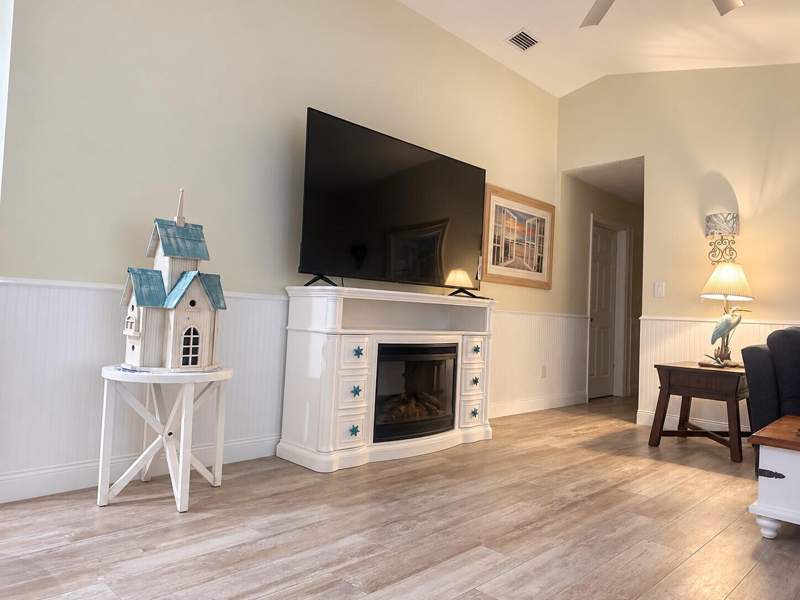 3 bedroom Single Family Residence at 2082 SE Hanford Road, South Port St Lucie Unit 4, Port St. Lucie — photo 3