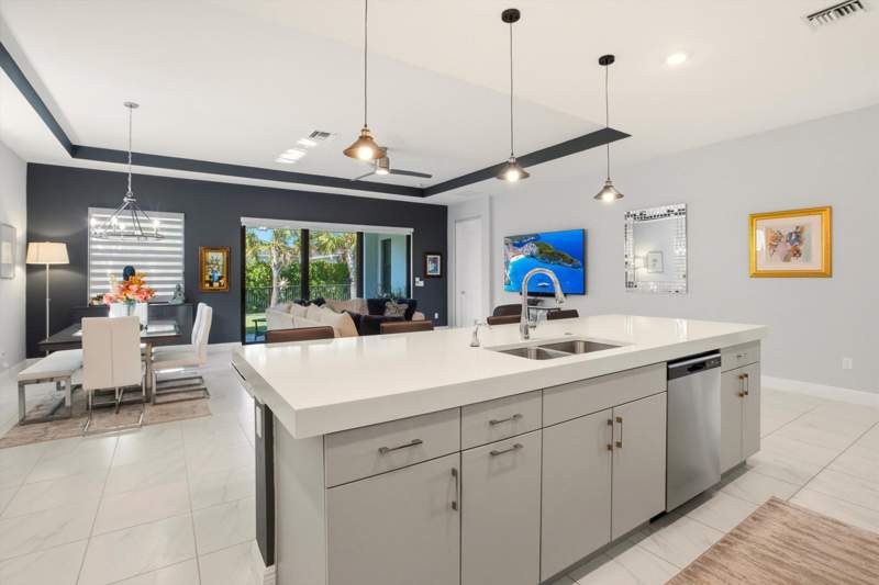 3 bedroom Single Family Residence at 5559 Captiva Lane, Cresswind Palm Beach, Westlake — photo 3