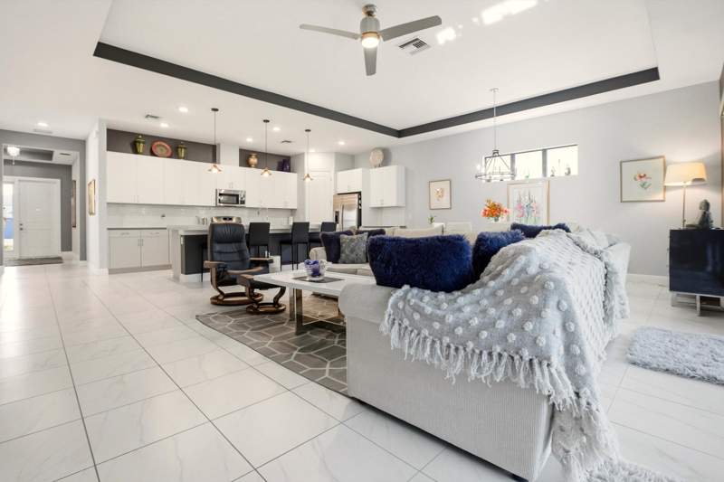 3 bedroom Single Family Residence at 5559 Captiva Lane, Cresswind Palm Beach, Westlake — photo 5